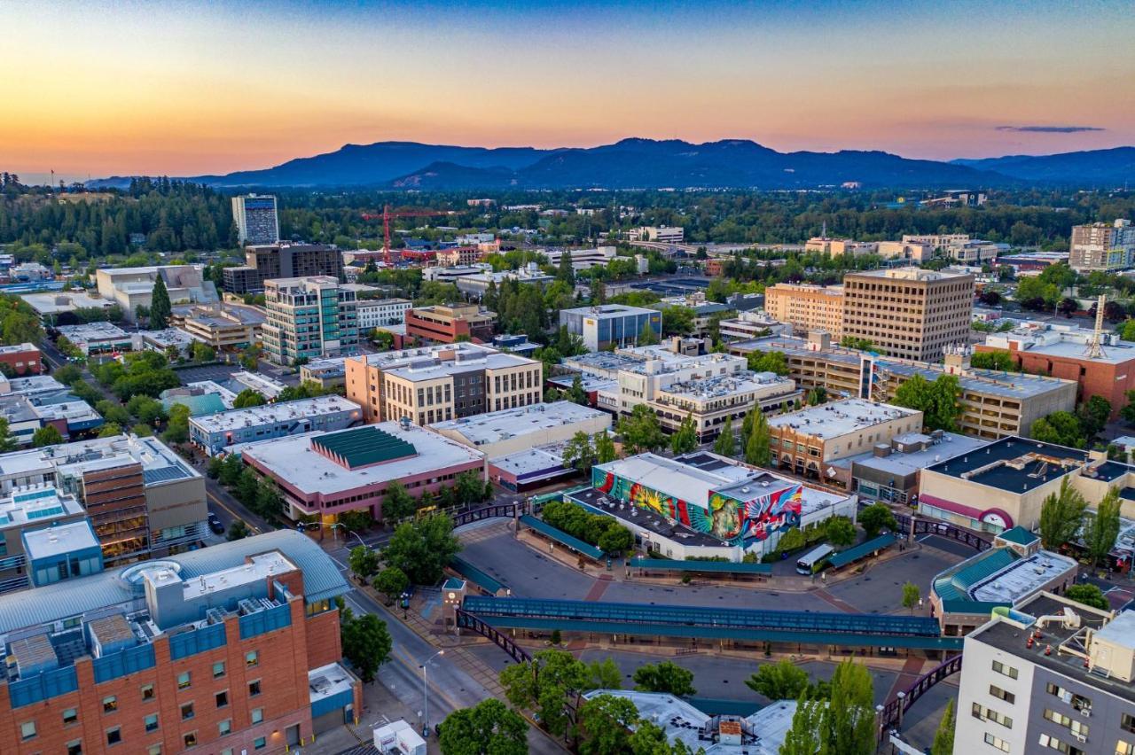 Holiday Inn Express : Eugene - Springfield By Ihg Bagian luar foto